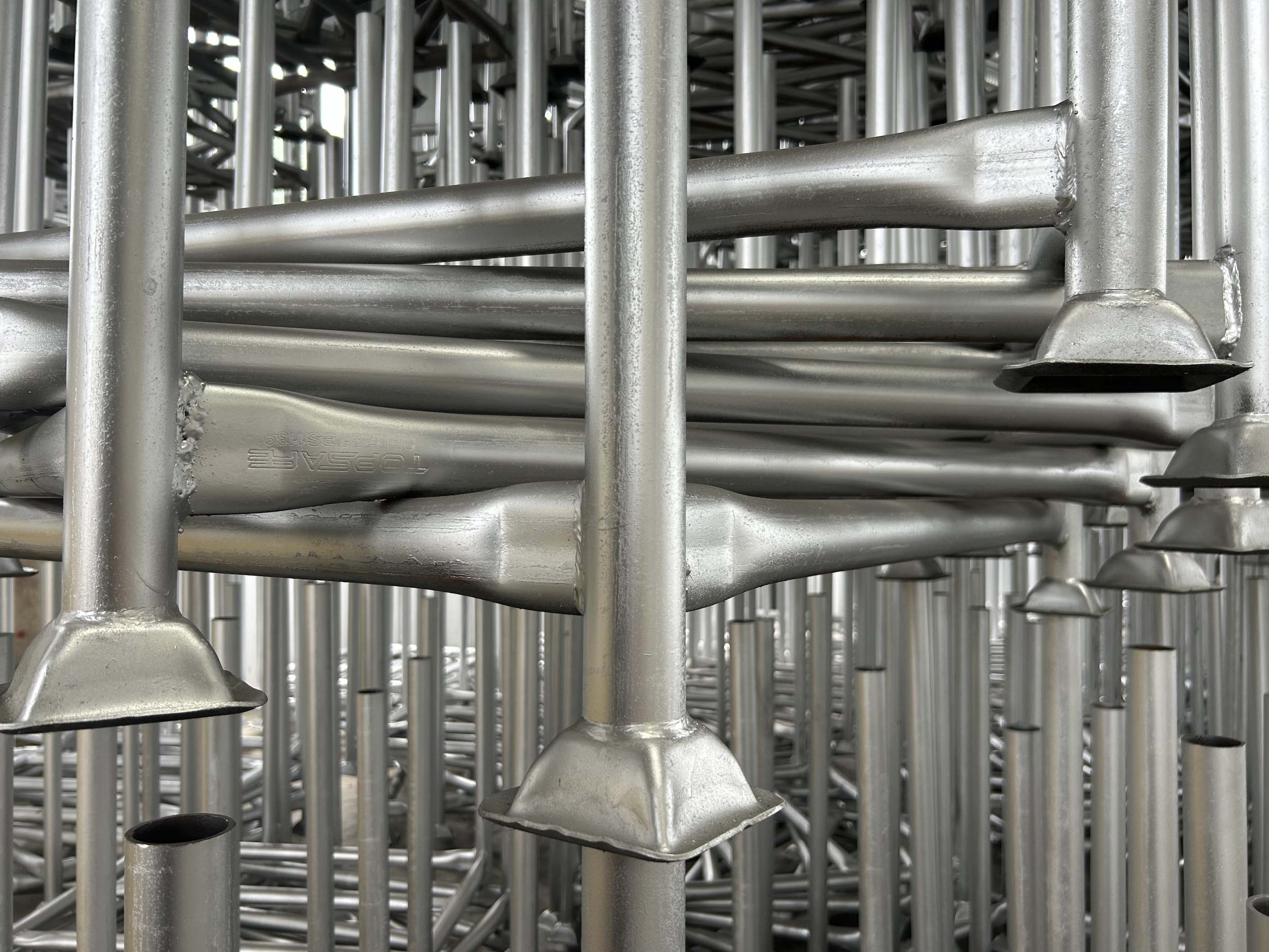 Painted Galvanized Steel Pallet 01 Palete de aço galvanizado pintado 01