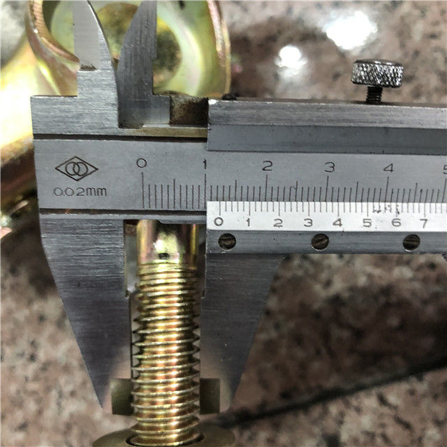 Couplador girat&oacute;rio pressionado Mostrar 04