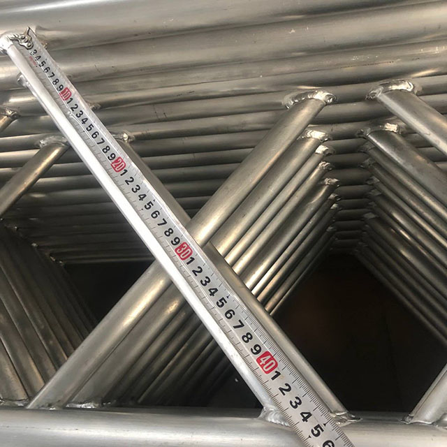 feixe de alum&iacute;nio 