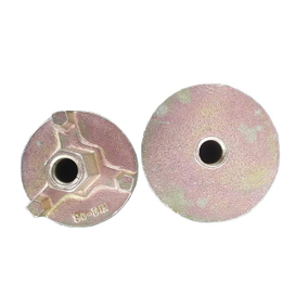 Fundir galvanize andaimes no acoplador de porca