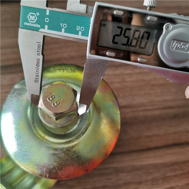 Toe Board Clip Mostrar 05