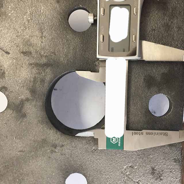 Placa base de fundi&ccedil;&atilde;o 17