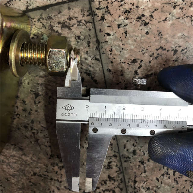 Mostrar 04 do final da gravata