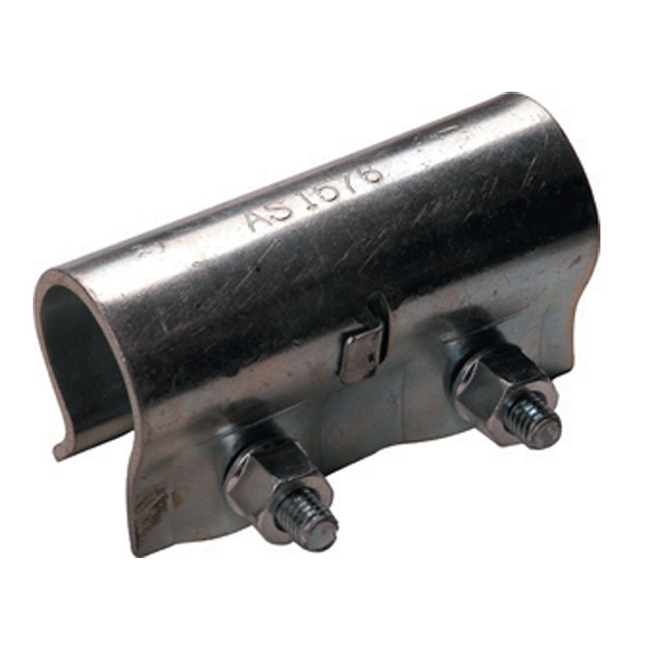 Couplador de manga prensada