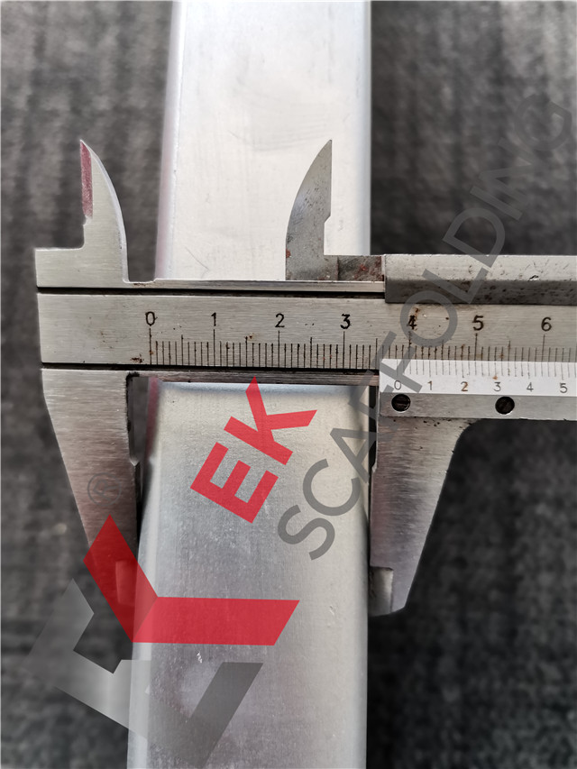 Placa de metal pr&eacute;-galeia 