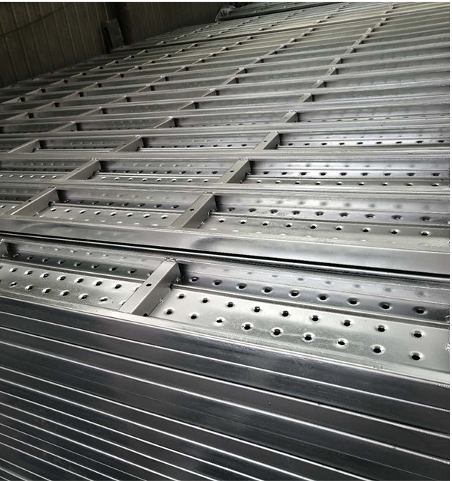 210x45x4000 Plank de andaimes