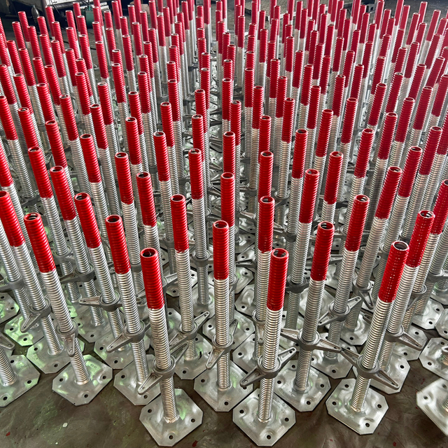 Macaco de parafuso de andaimes ajustável sólido 