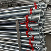 Adeços de cofragem de andaimes