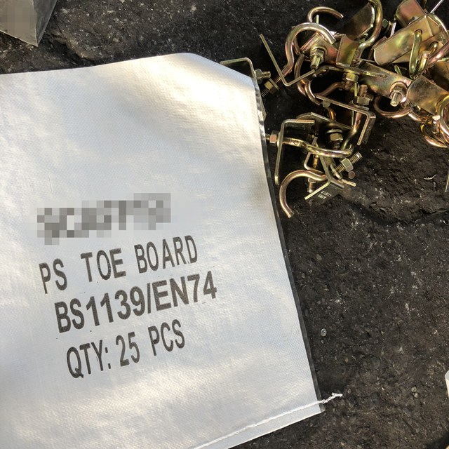 Clipe de t&aacute;bua do dedo do p&eacute; 09