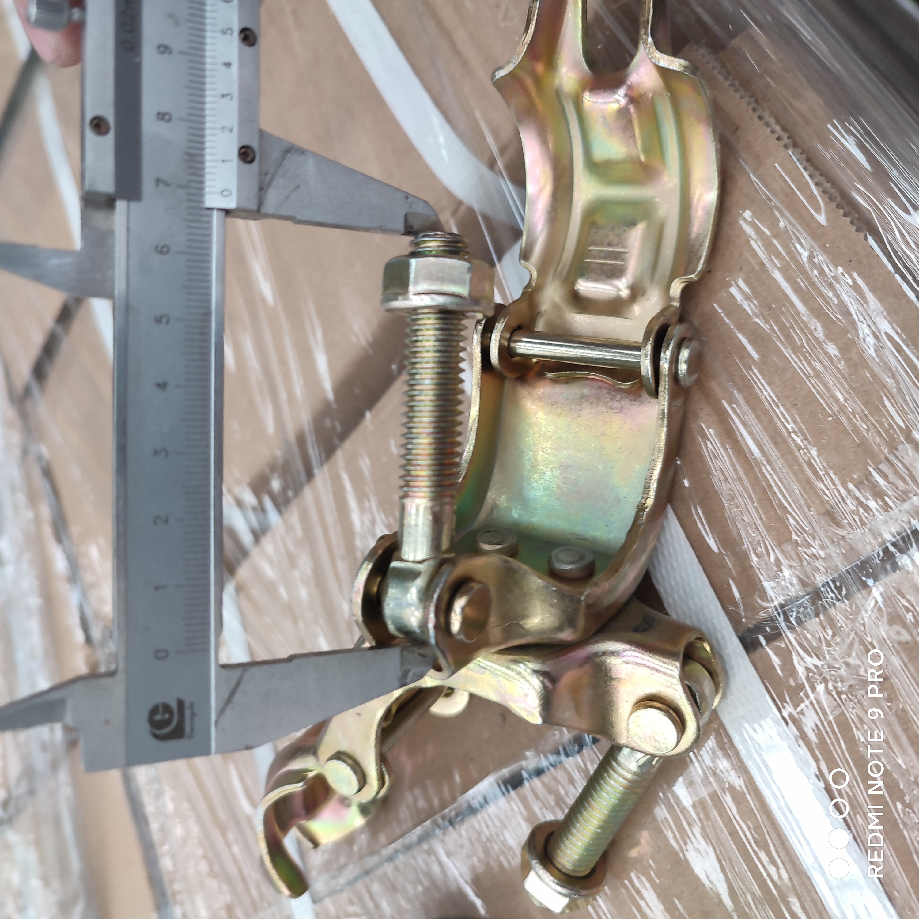 acoplador girat&oacute;rio prensado 