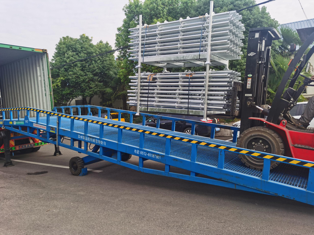 Ringlock Standing Standard