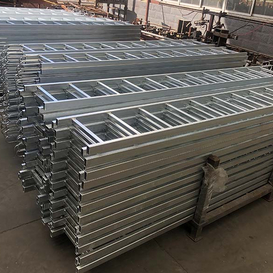 Macaco de andaimes Passos de escada galvanizada