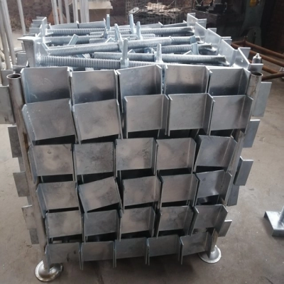 Macaco em U ajust&aacute;vel para andaimes