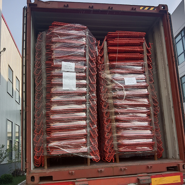 A&ccedil;o do al&ccedil;a de andaimes