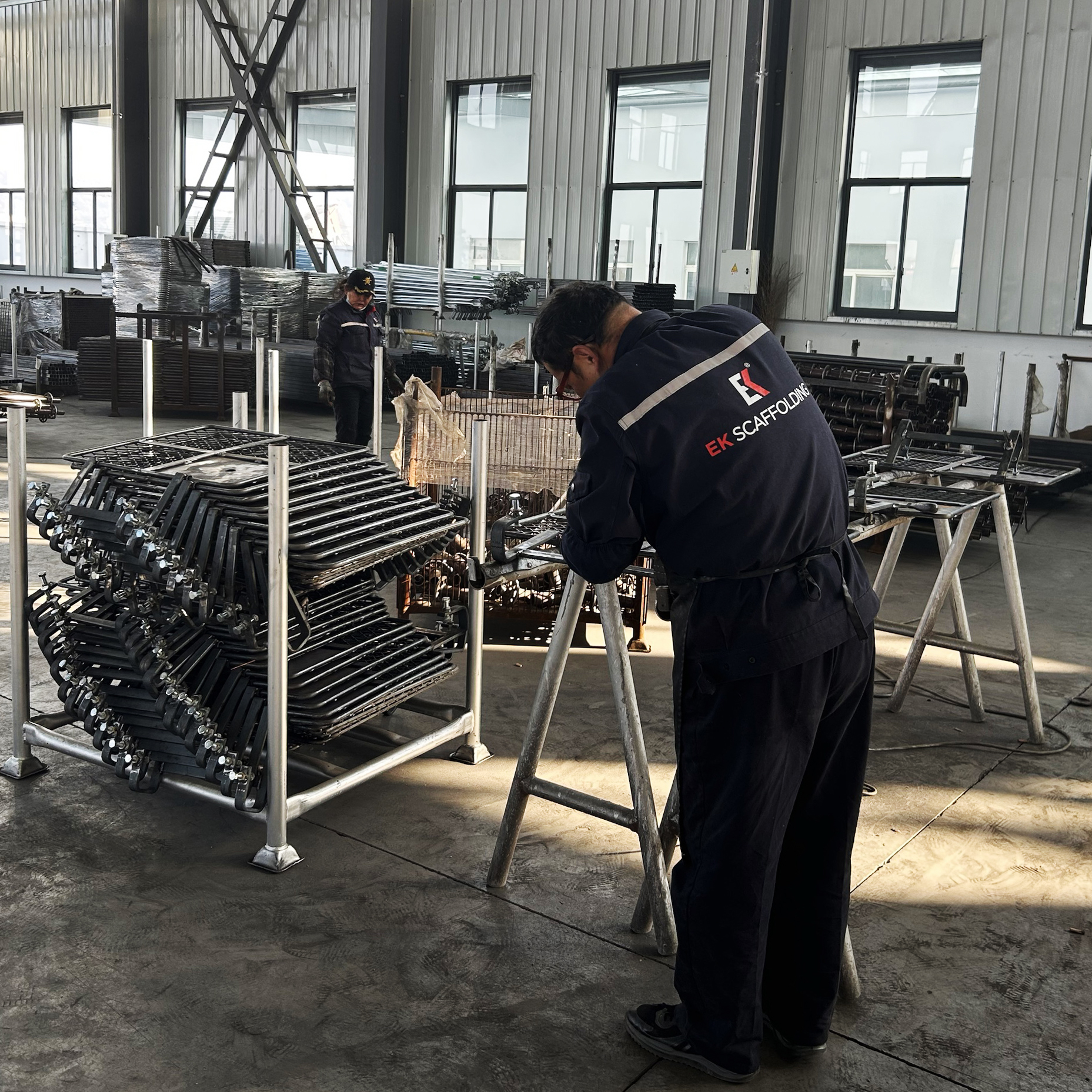 A&ccedil;o do al&ccedil;a de andaimes