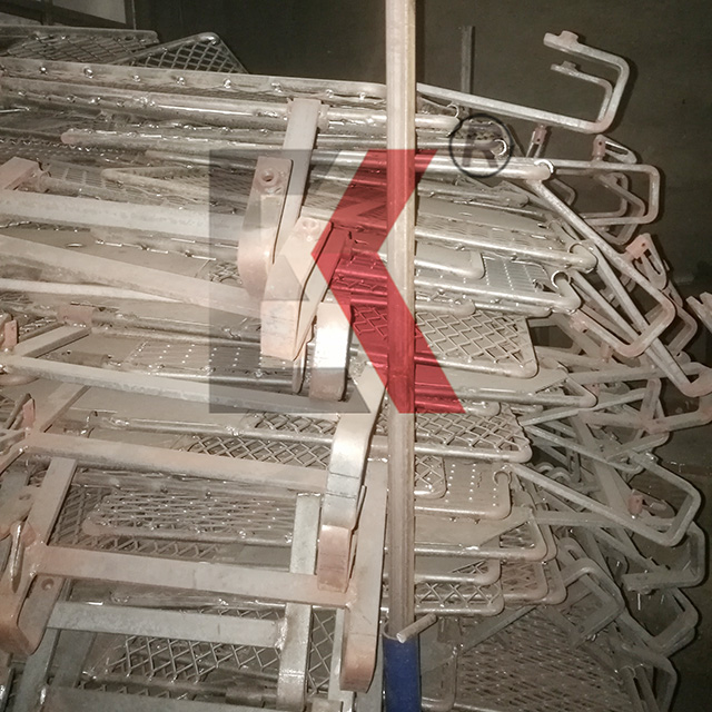 port&atilde;o de andaimes pr&eacute;-galvanizado