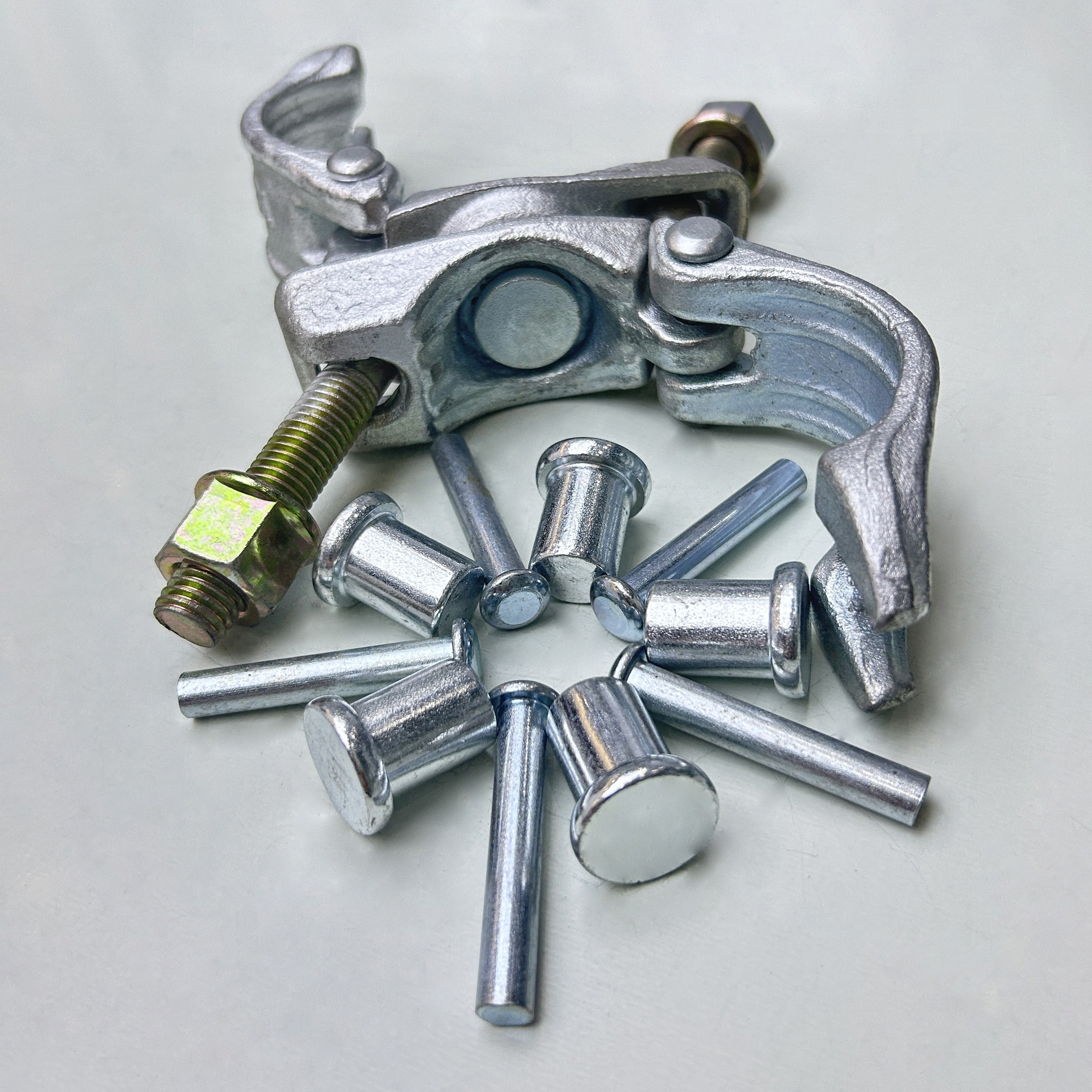 Rebite alemão do acoplador do andaime