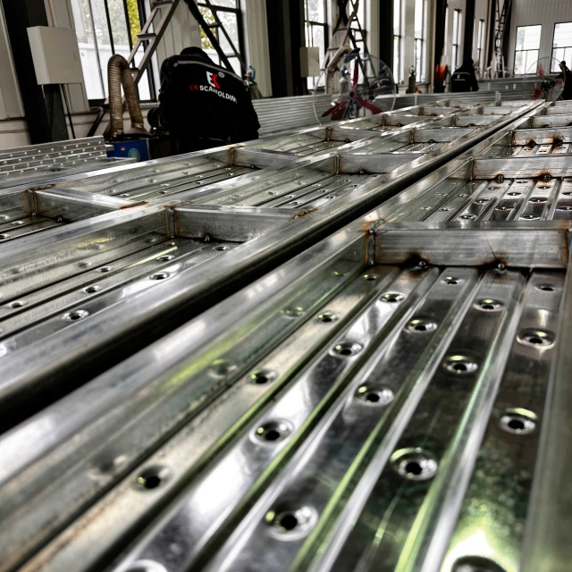 Planta de a&ccedil;o fechada