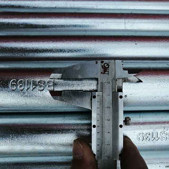 Tubo de a&ccedil;o 10