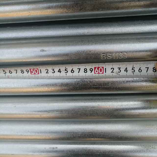 Tubo de a&ccedil;o 08