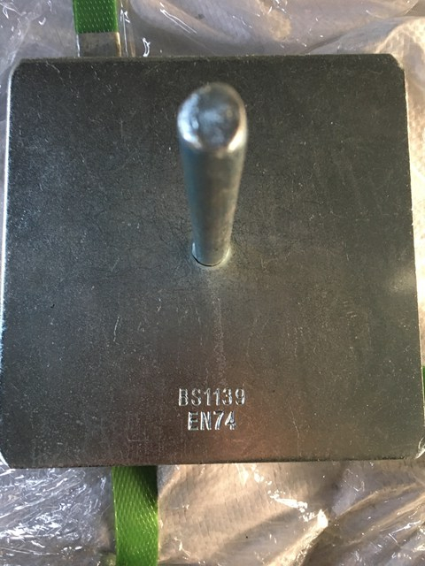 BS1139 EN74 Placa de base de barra de andaimes banhados por zinco