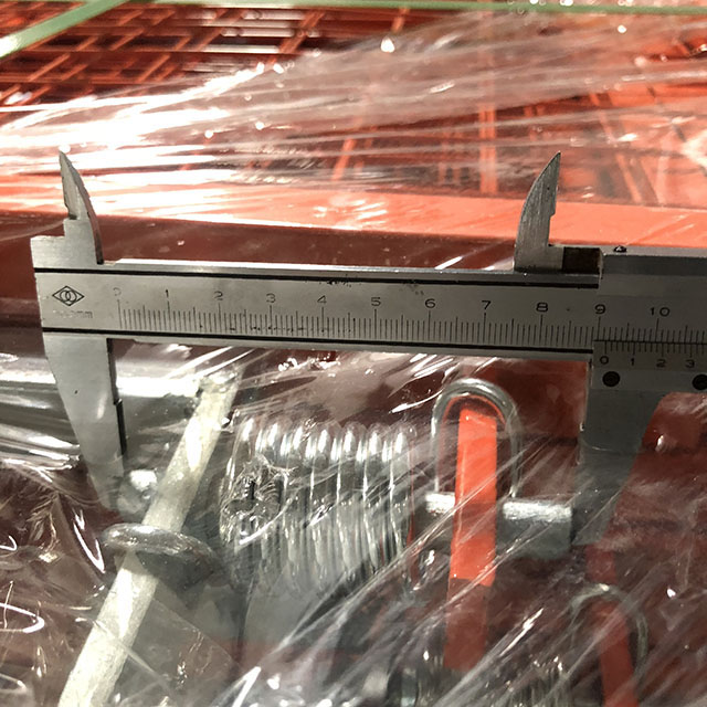 escada port&atilde;o de seguran&ccedil;a de primavera