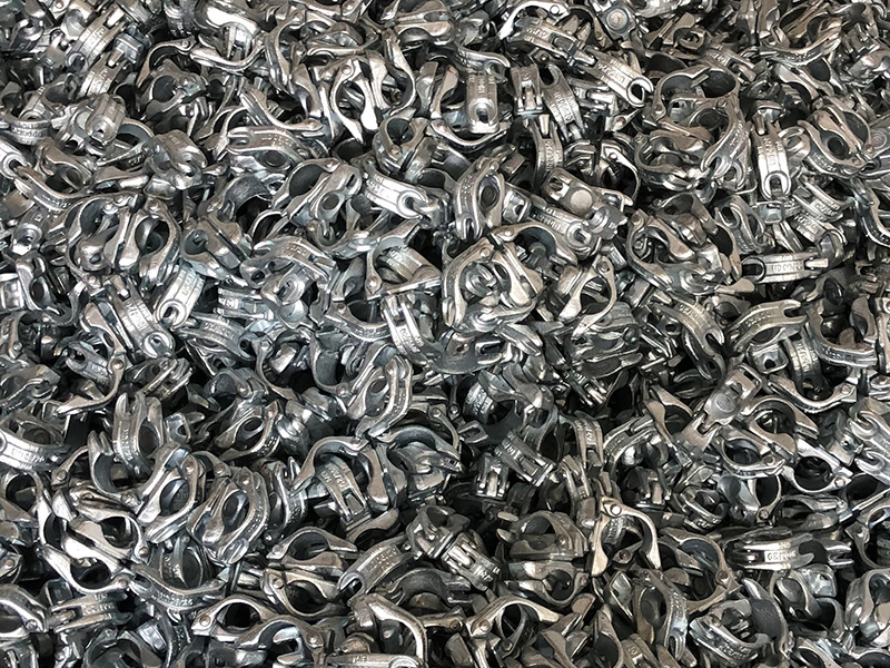 Aplicação de acopladores de andaimes