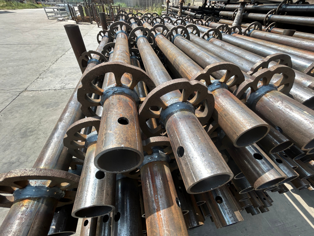 Ringlock Standing Standard