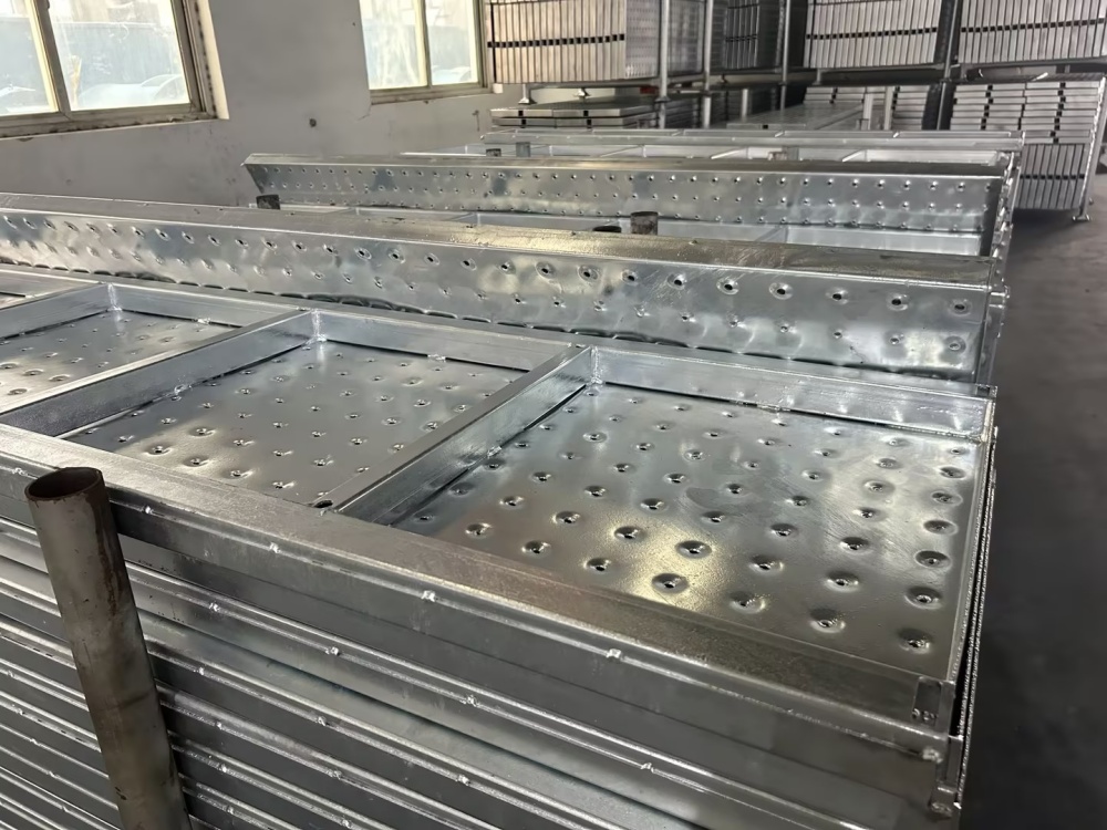 Pranchas de a&ccedil;o para andaimes 