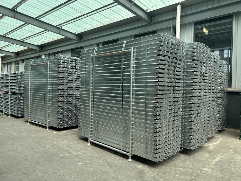 prancha de andaime com gancho