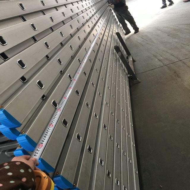Escada reta de alumínio do andaime do material de construção de 6M