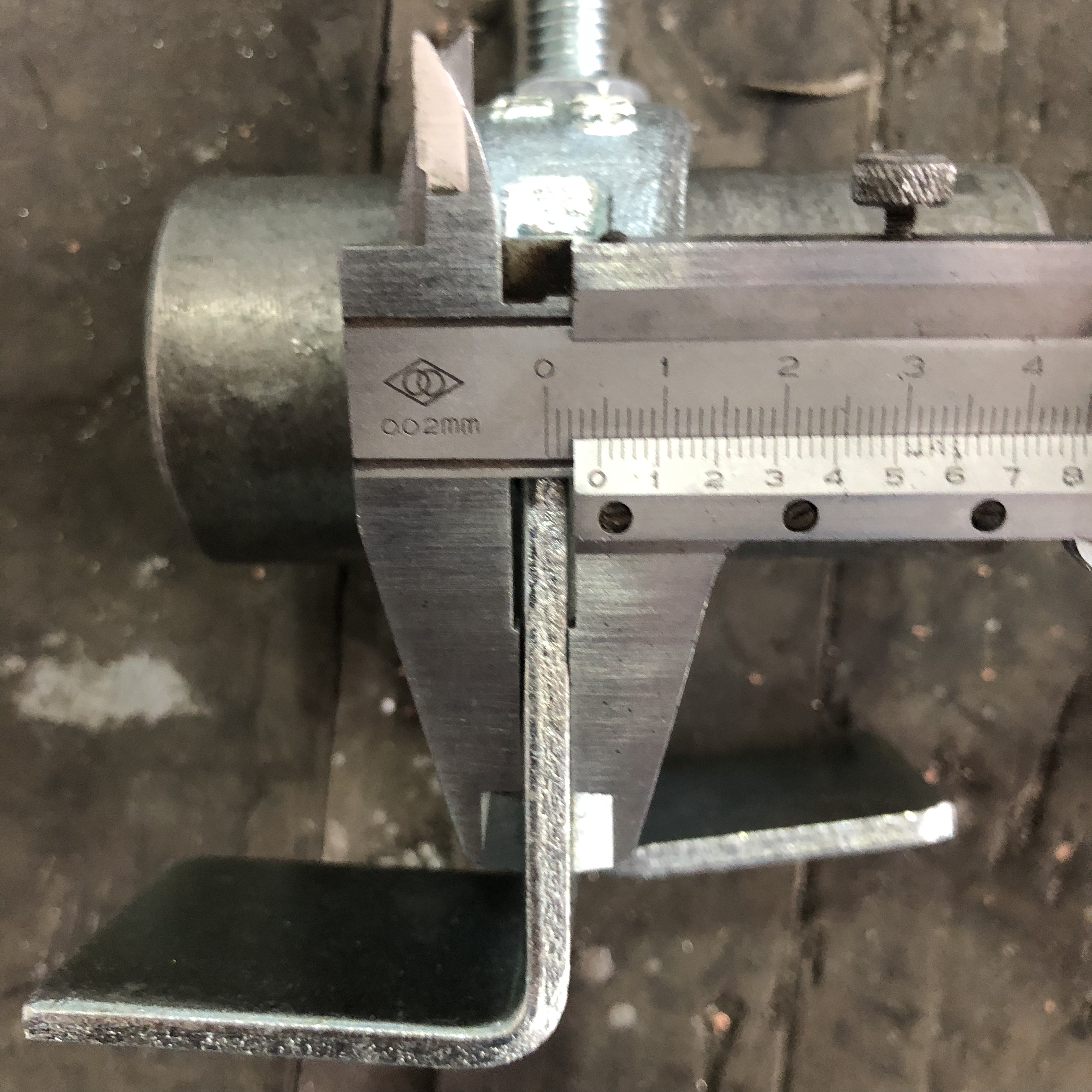 Couplador de reten&ccedil;&atilde;o de placa forjada