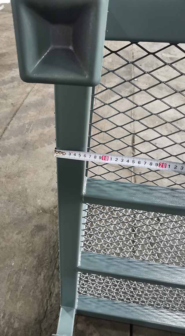 Palete de a&ccedil;o 08