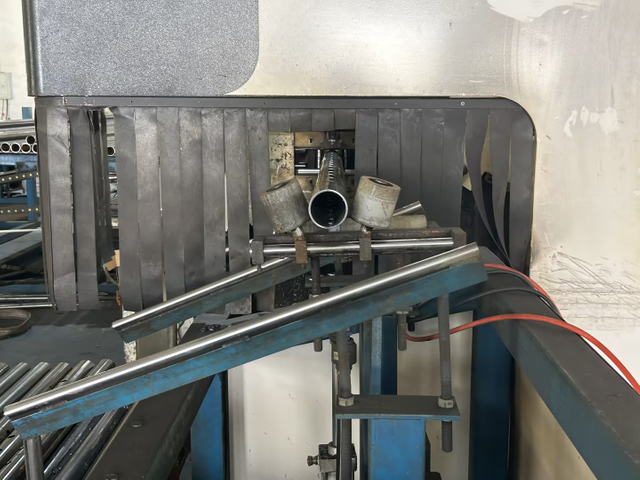 Corte de adereços de acrobacas