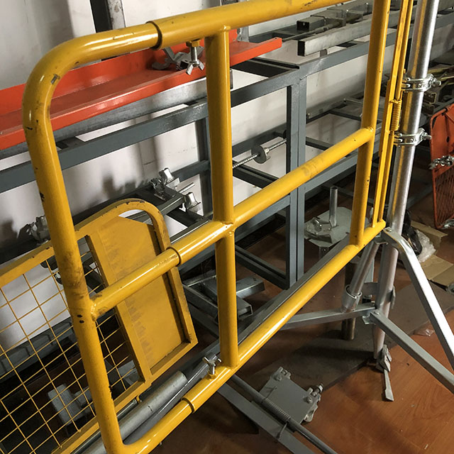 Port&atilde;o de andaimes 