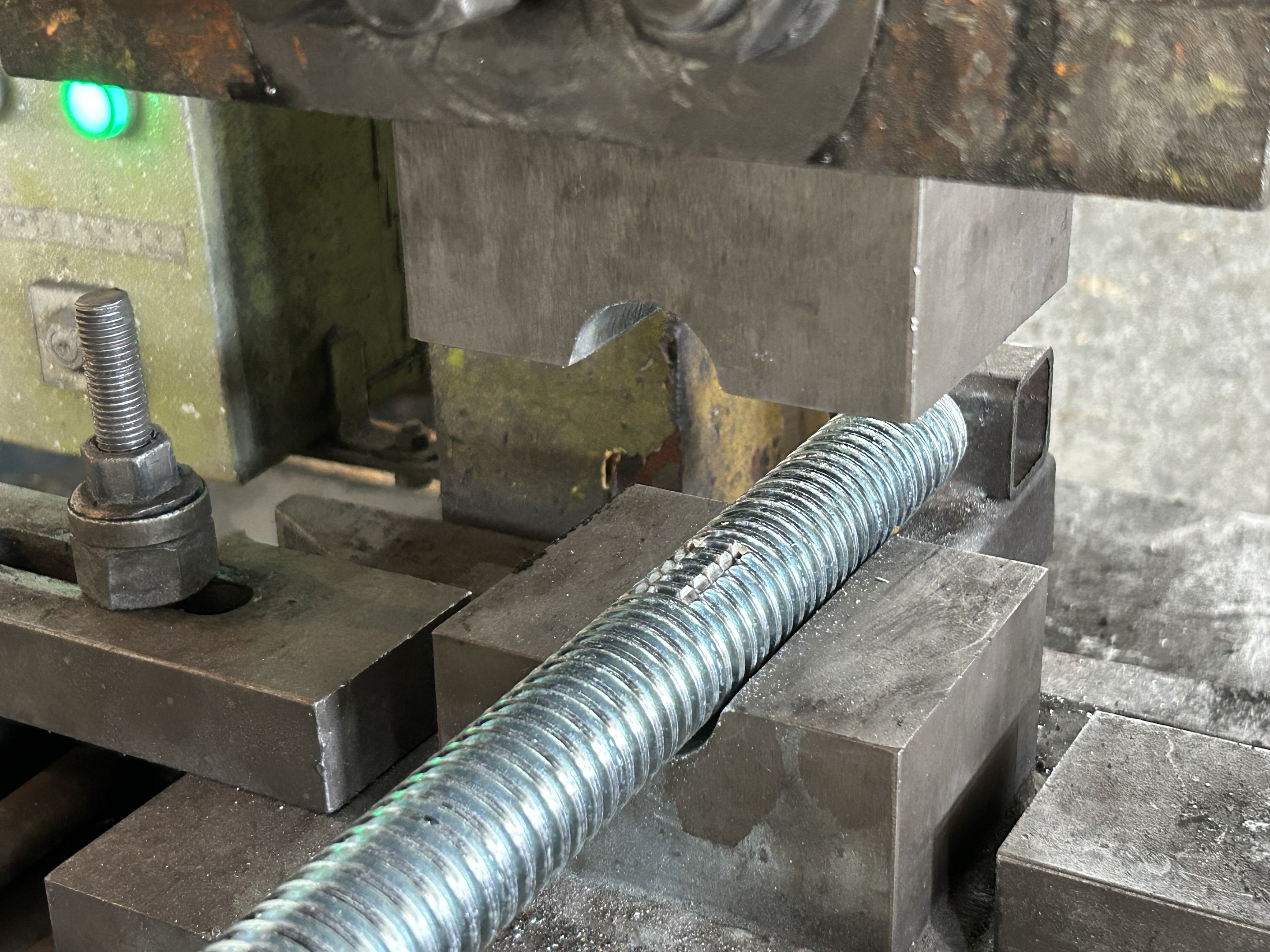 base jack destruir dentes