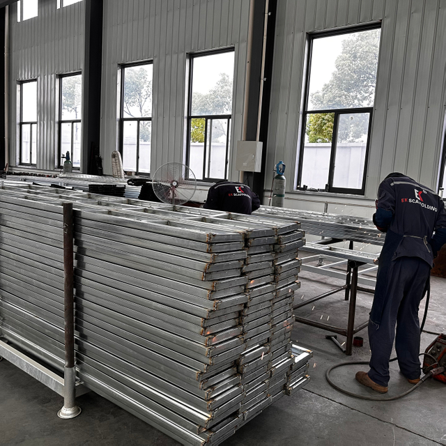 Planta de a&ccedil;o fechada