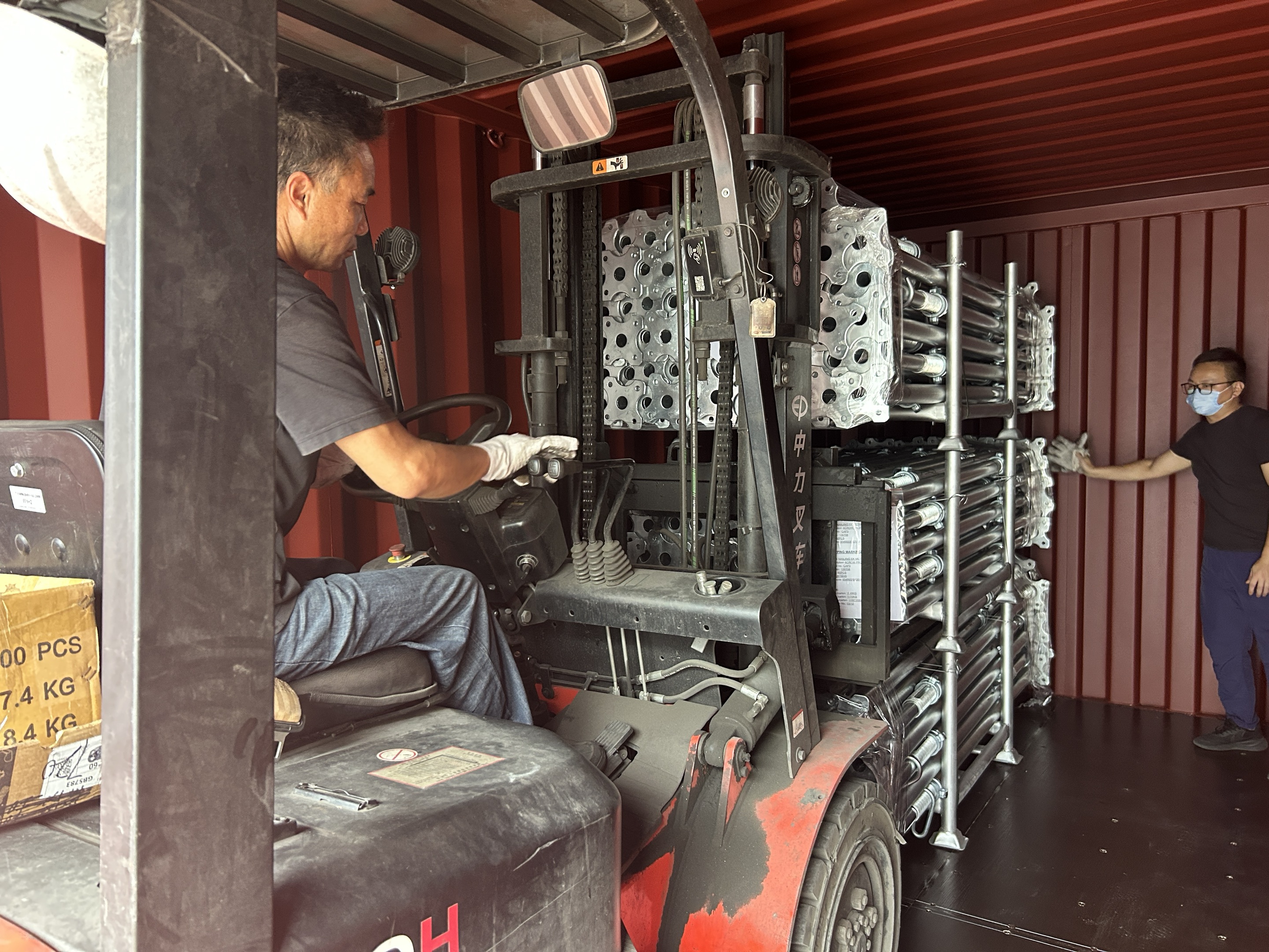 Adere&ccedil;os de a&ccedil;o 