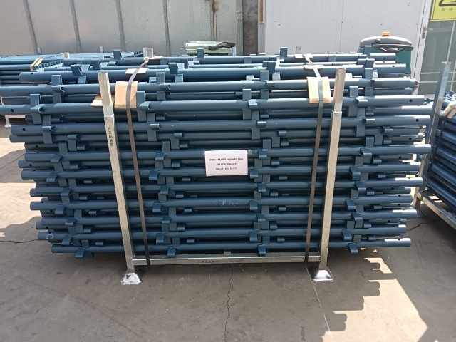 KwikStage Standing Standard